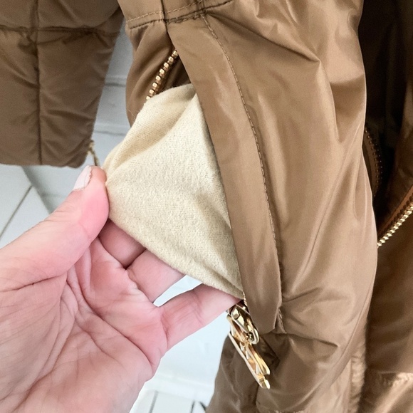 DSQUARED Down Women’s Parks Jacket Puffer Tan Gold Bronze Luxury S Oversized - Picture 15 of 16